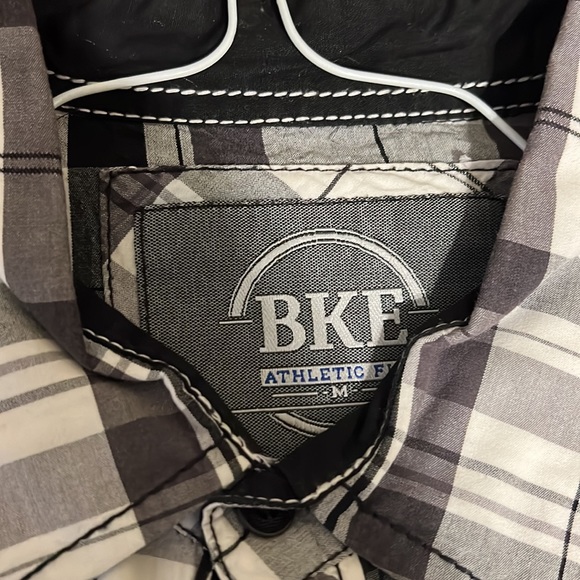 Bke biker fit button up size medium great condition not a stain - Picture 4 of 4